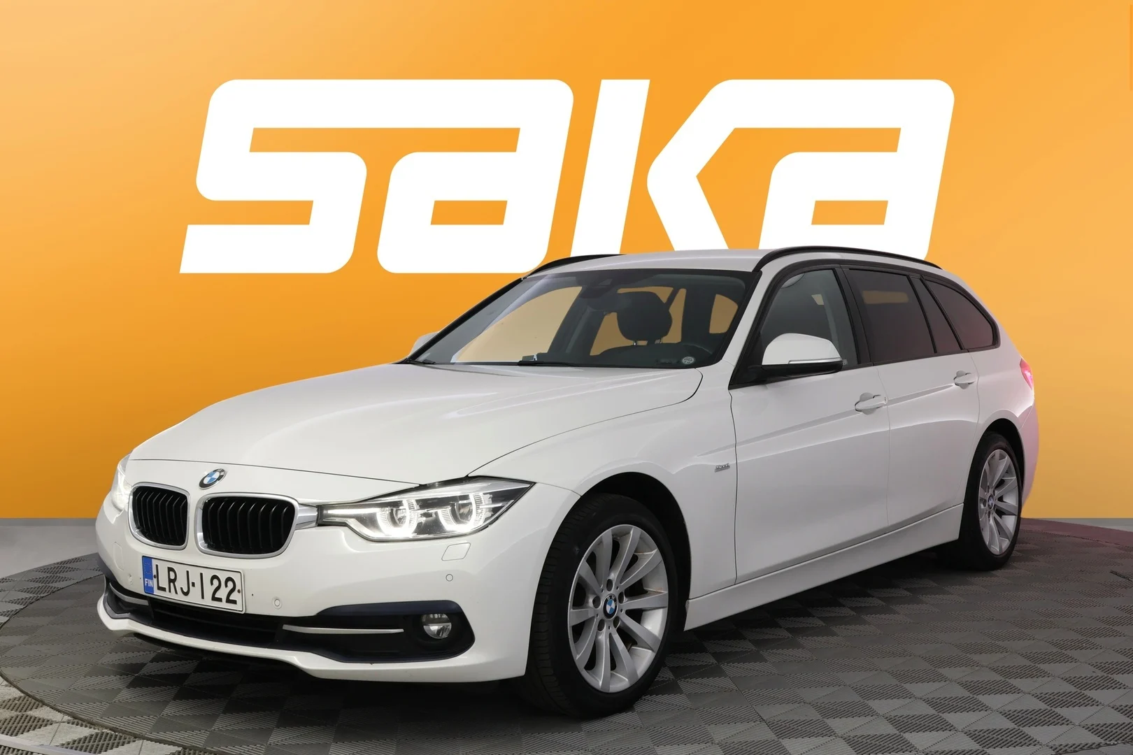 Car Image - tOxEis1w81TwUUeUOVkh5