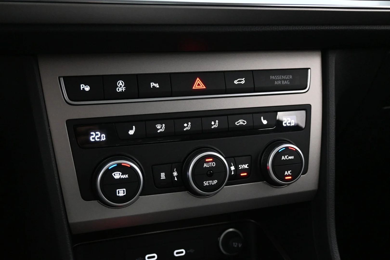 Car Image - 1rxlhw3DyJgJSVfHUxunoy