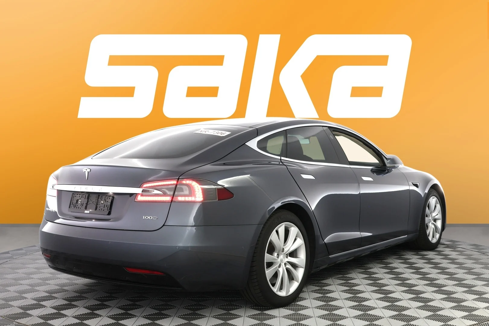 Car Image - 2amc7lCZABIM1BK3JSOo6D