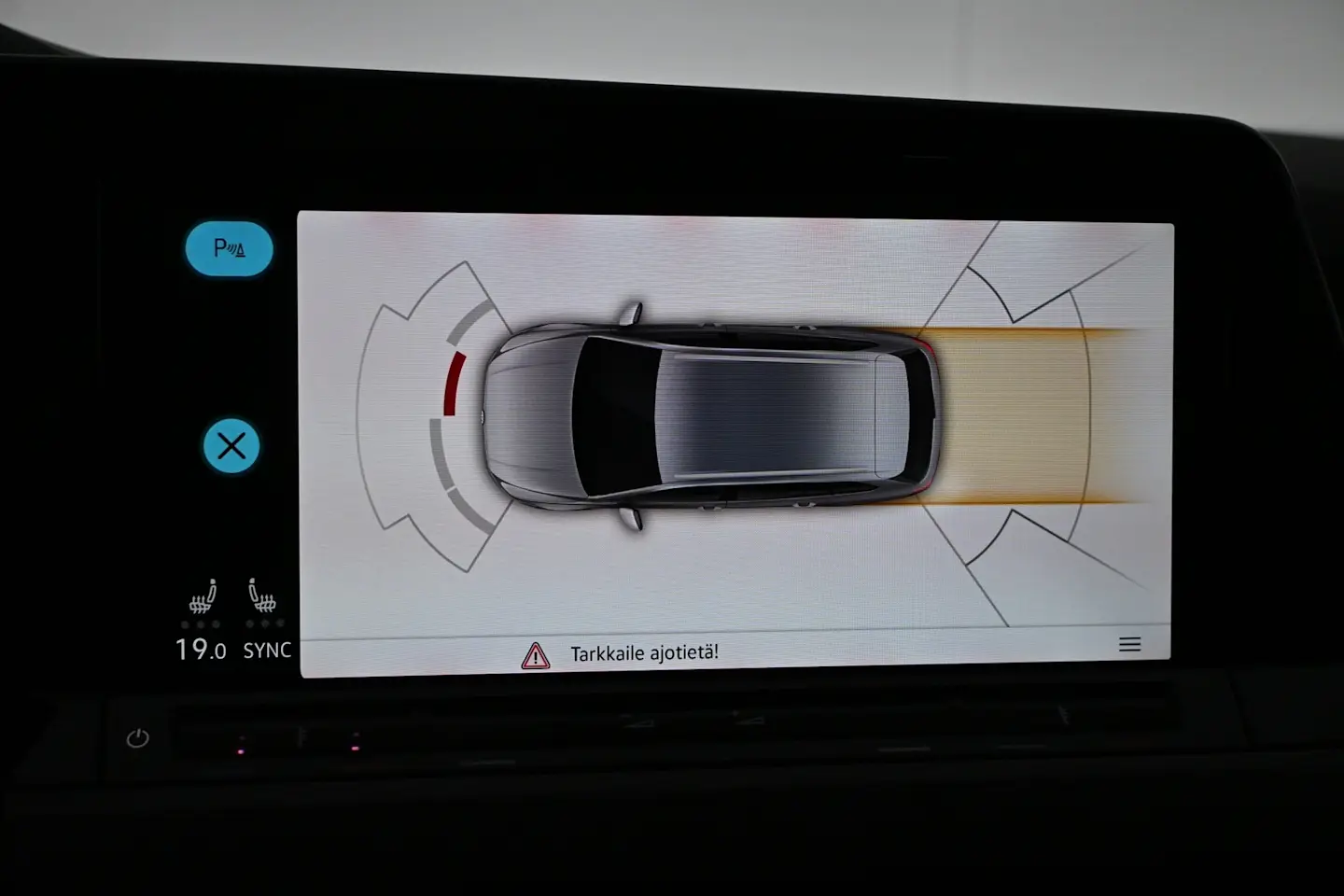 Car Image - BgpyEPo1DdHfybEvbcR4y