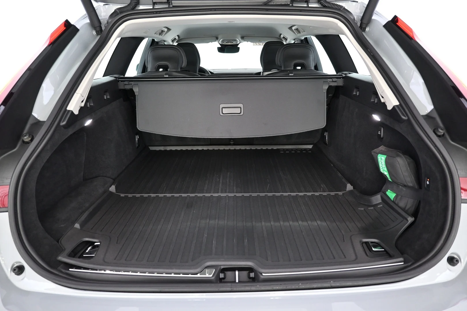 Car Image - 32QpRTWmpWOa5EpMDZJ9Ox