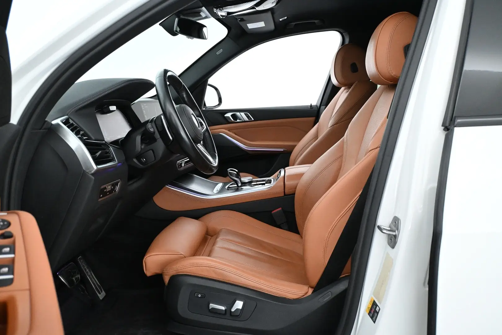 Car Image - 6mVqwibz5uIsBeg9JjJgAS