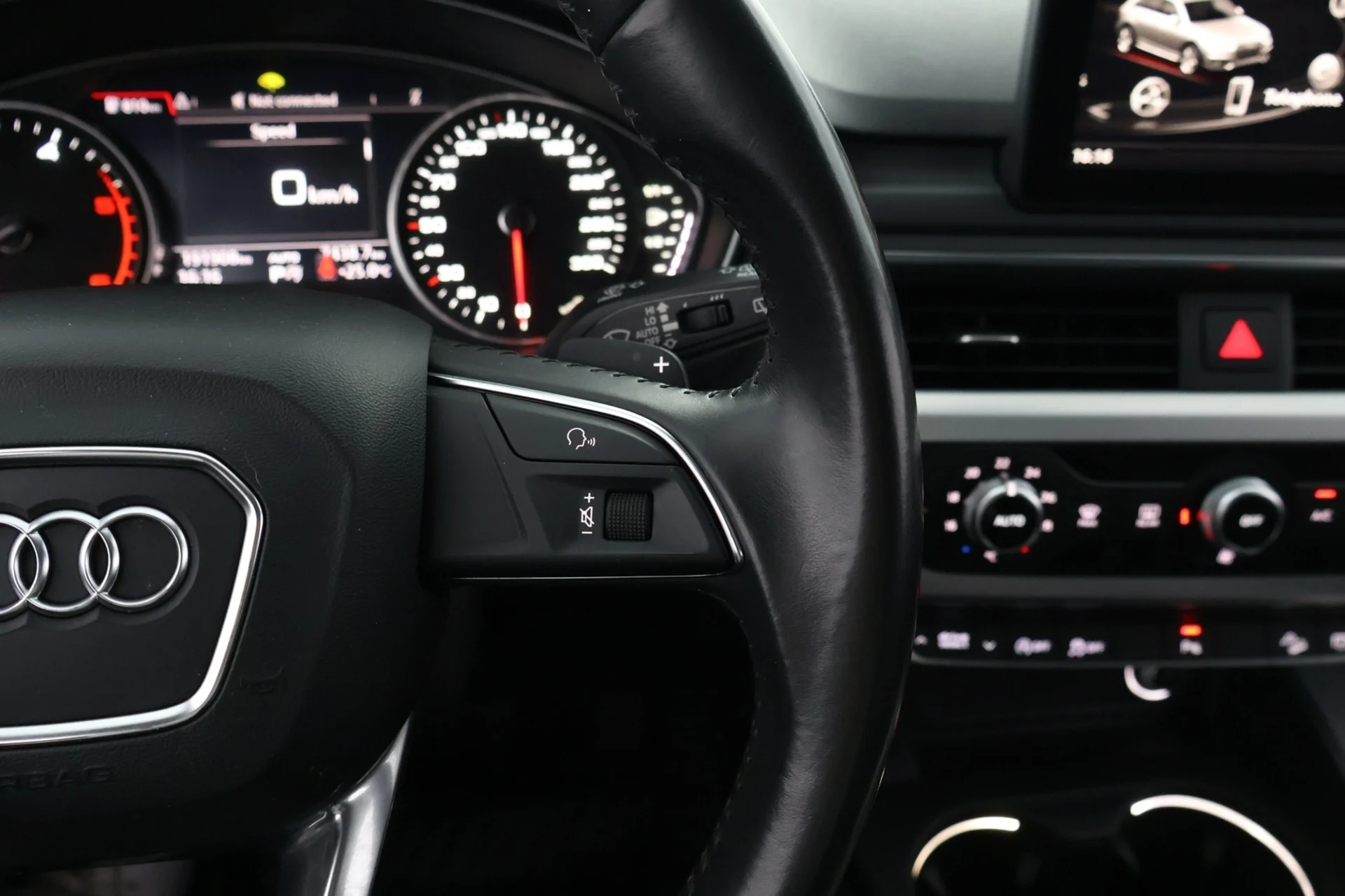 Car Image - 7DQP6AqYNImZzlDm31n17b