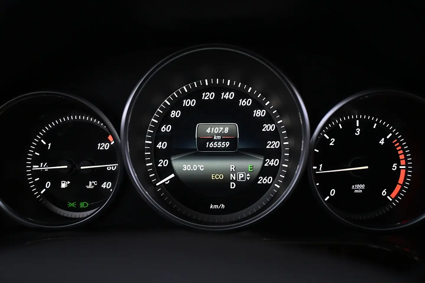 Car Image - 6cfw8EiMiB0PgHtXZiaPQM