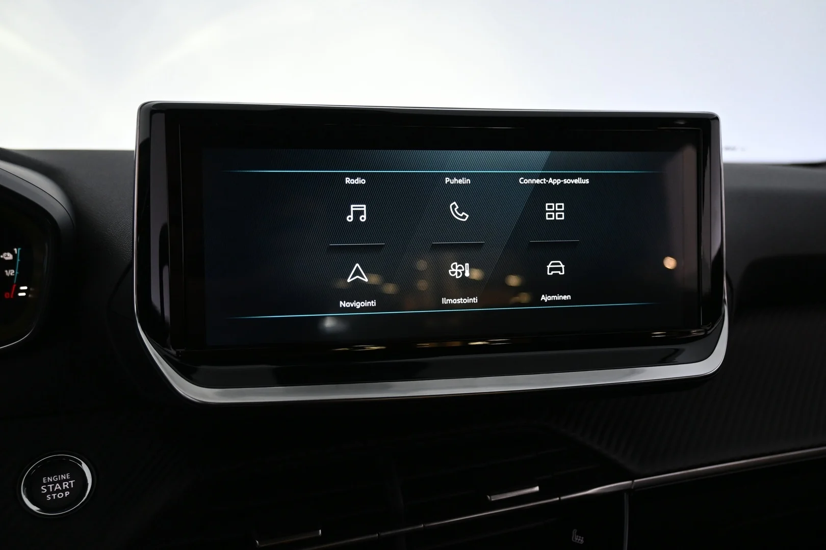 Car Image - NpmX379stcUGr8W1vAjVA
