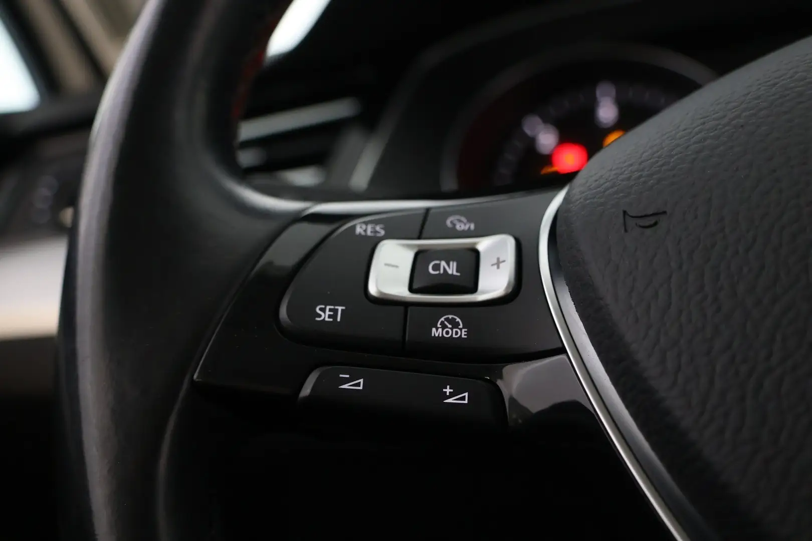 Car Image - 7lM0rLHKlGypv8TYPVosV0