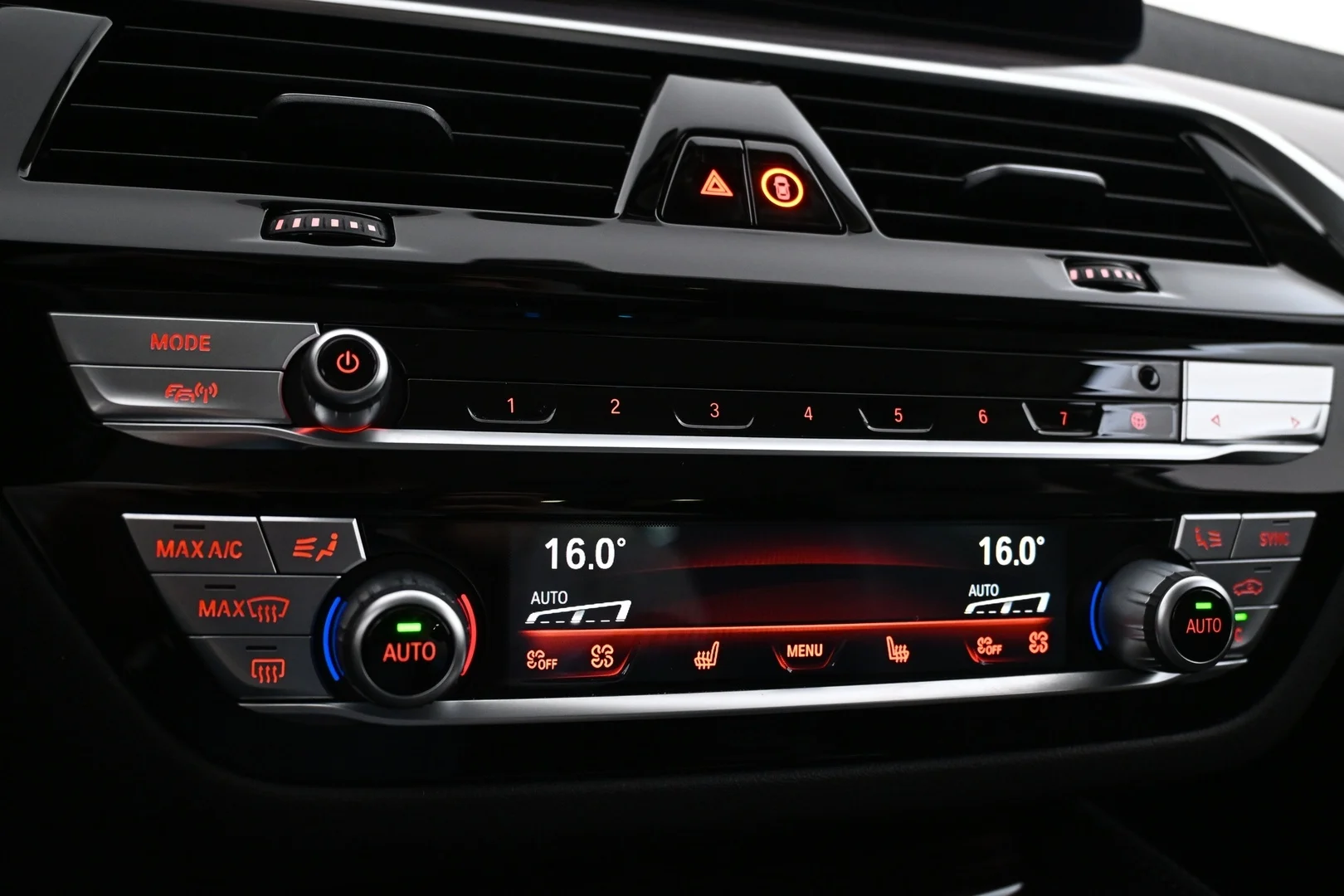 Car Image - 6sdUjdq7LHHFRwwIDngcLO