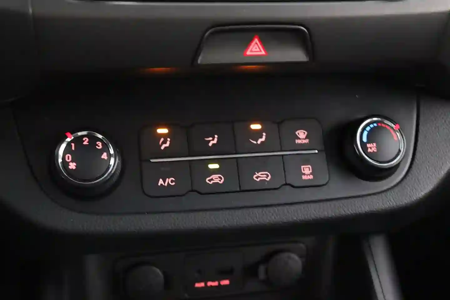 Car Image - 51OrthsGwHwa2CWAQpTh27