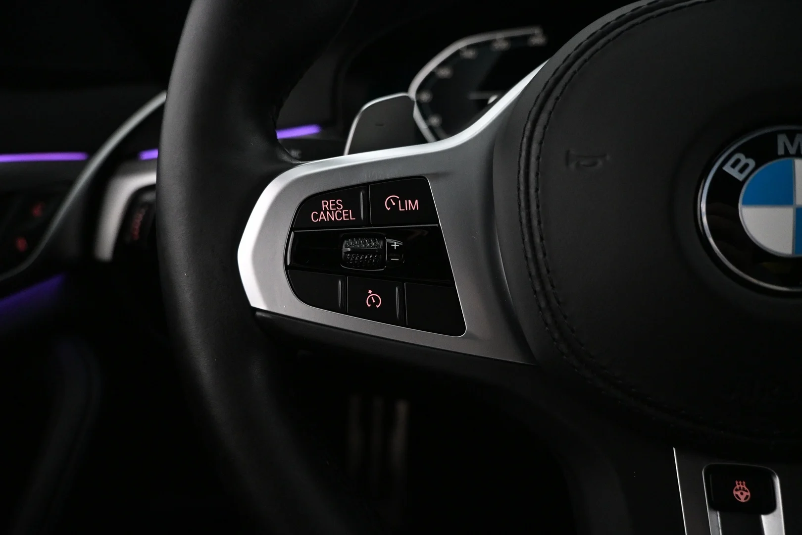 Car Image - w4ZiJsOQSSAexWxGYlANh