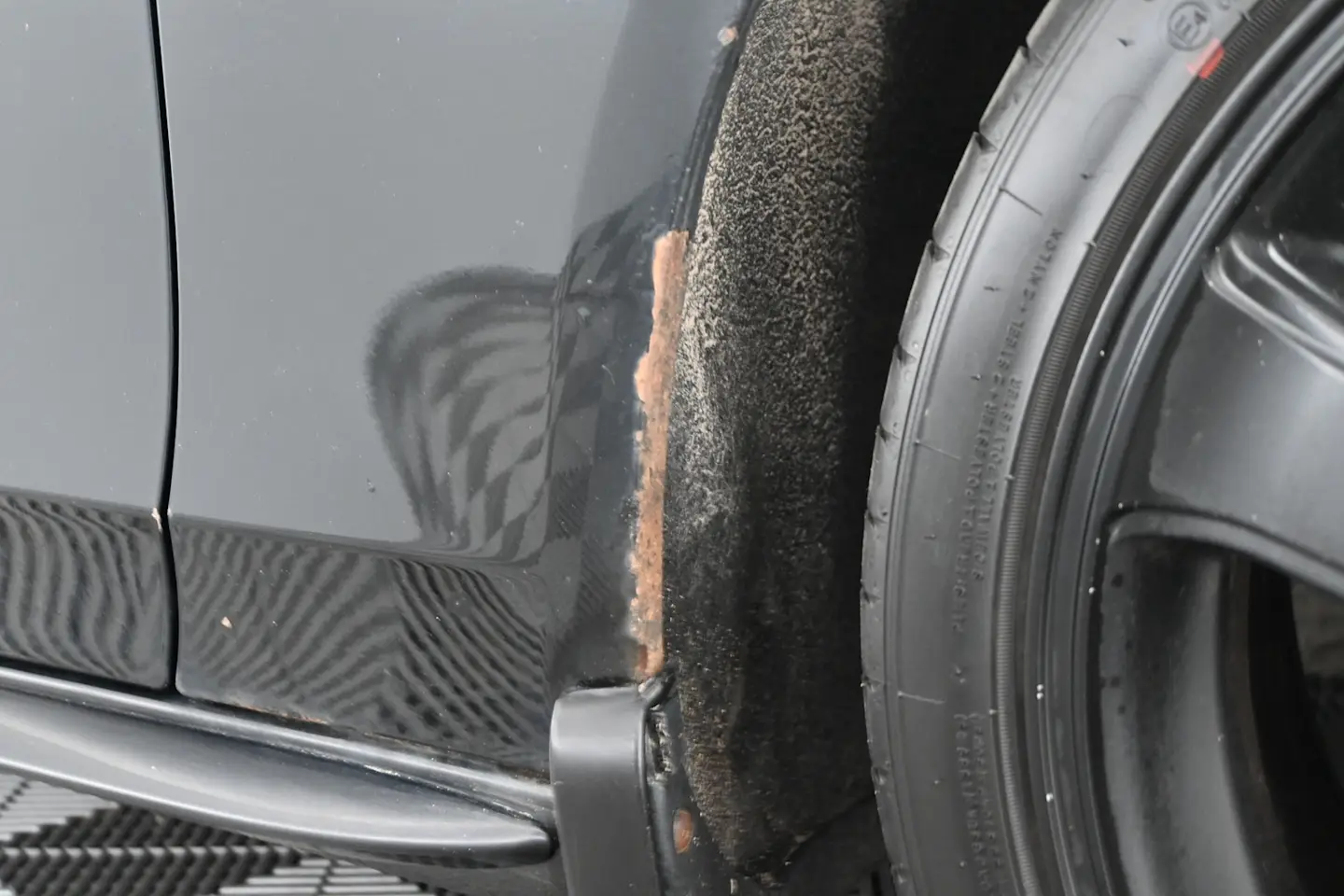 Car Image - 561F9ahaCLZVNw4qhr1Krc