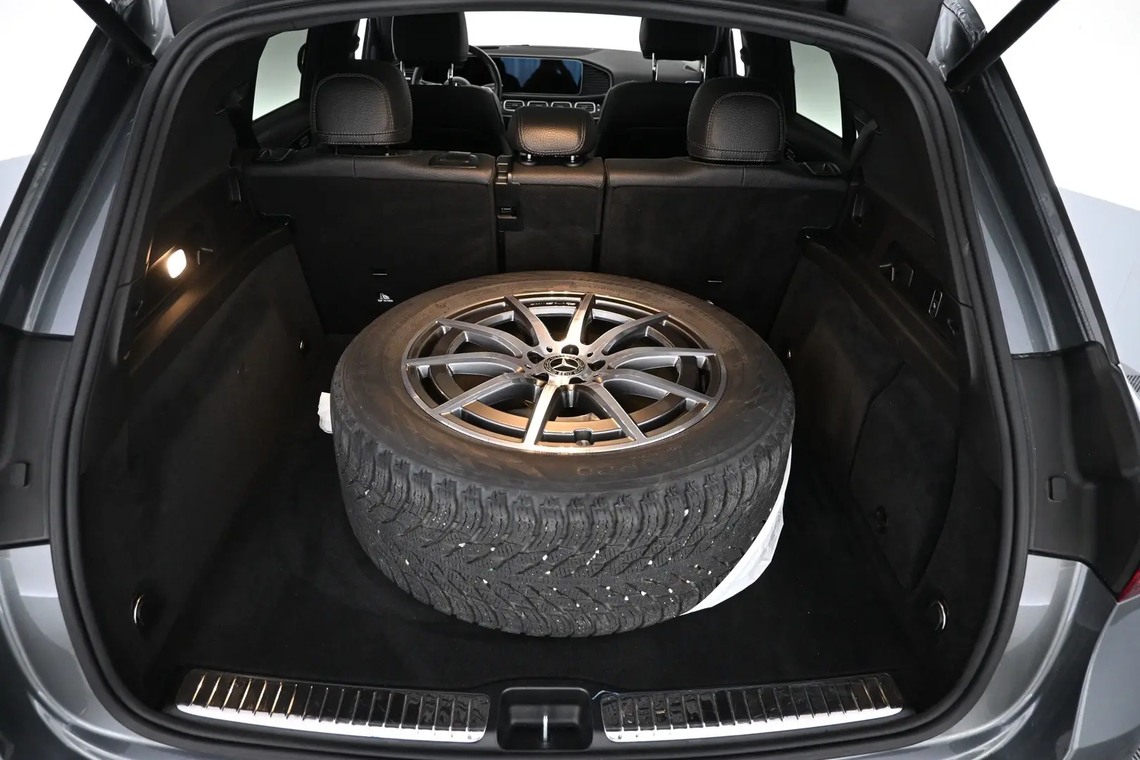 Car Image - 3FqkHhdu4wVBHV0i10a7ec