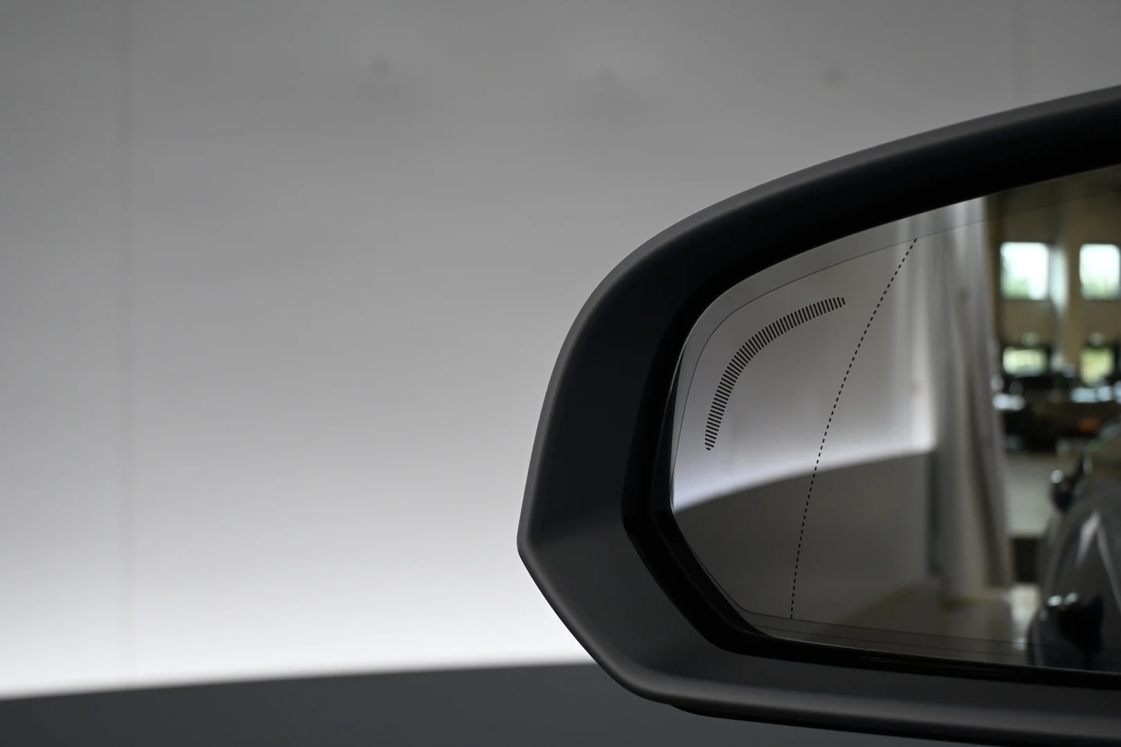 Car Image - 2dYm7XycsODulOP7AOfgx2