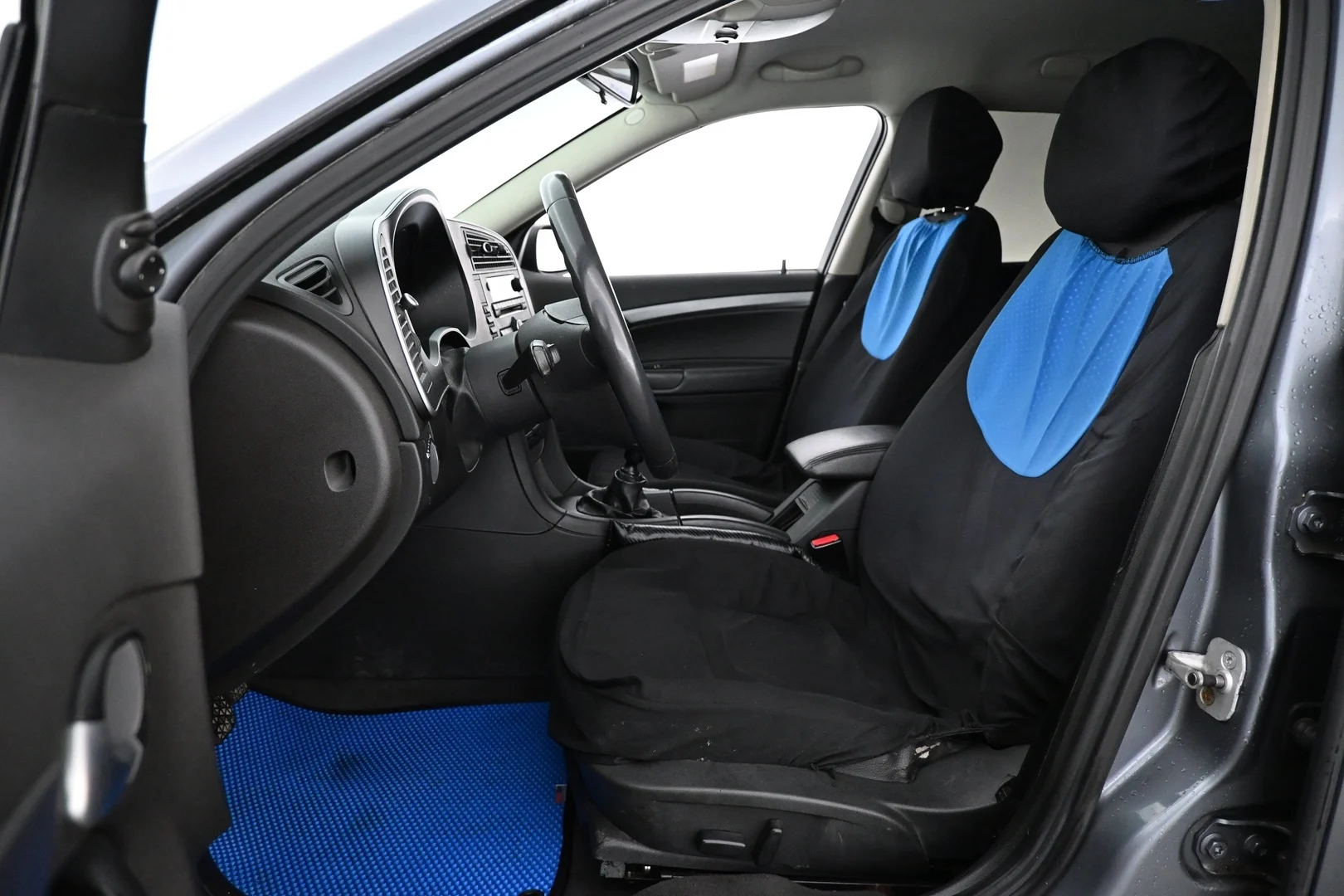 Car Image - 6E2EwOge2NHXf2IOn43Sav