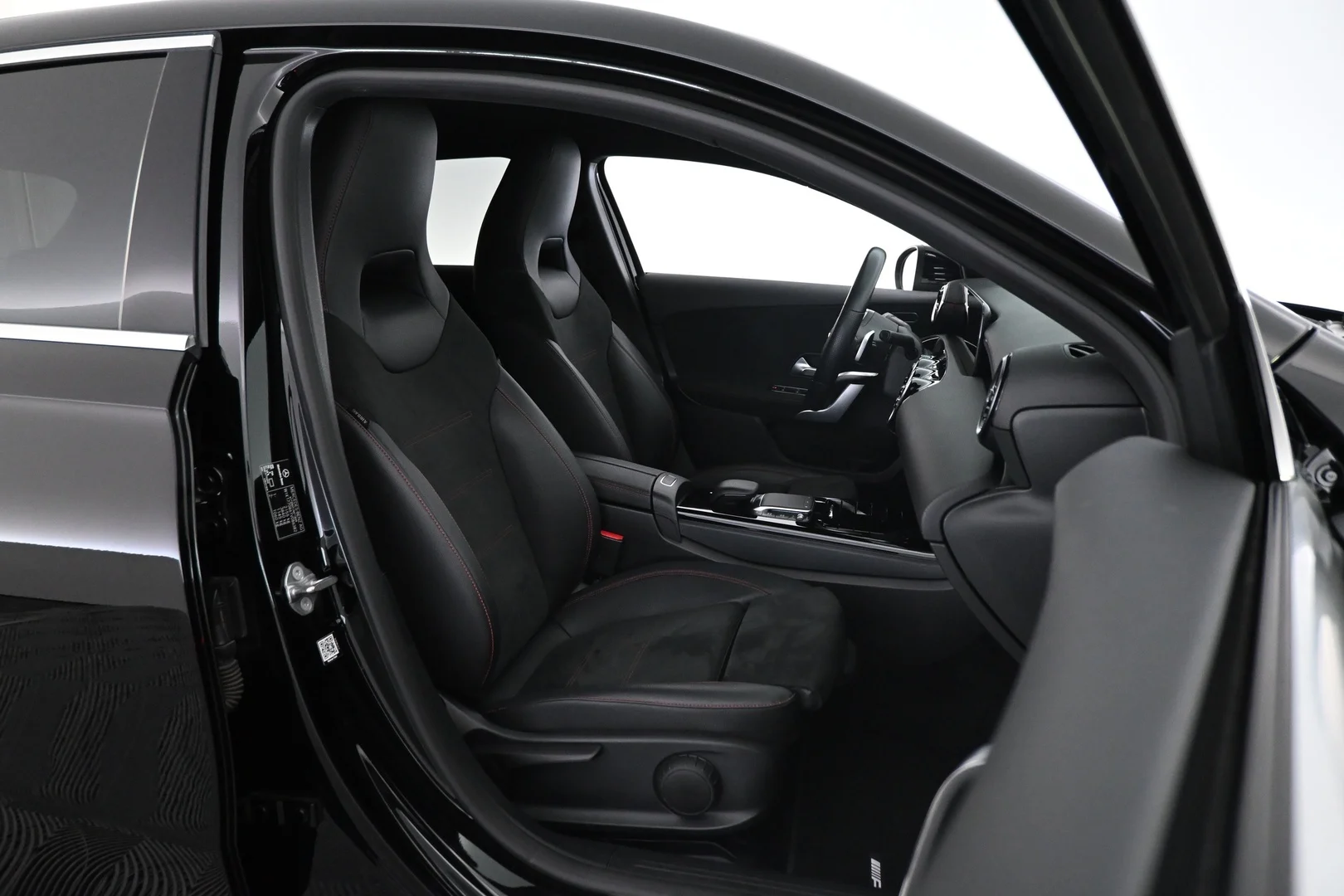 Car Image - 6ZUPufnXIb3Dc2dhMPKlIn