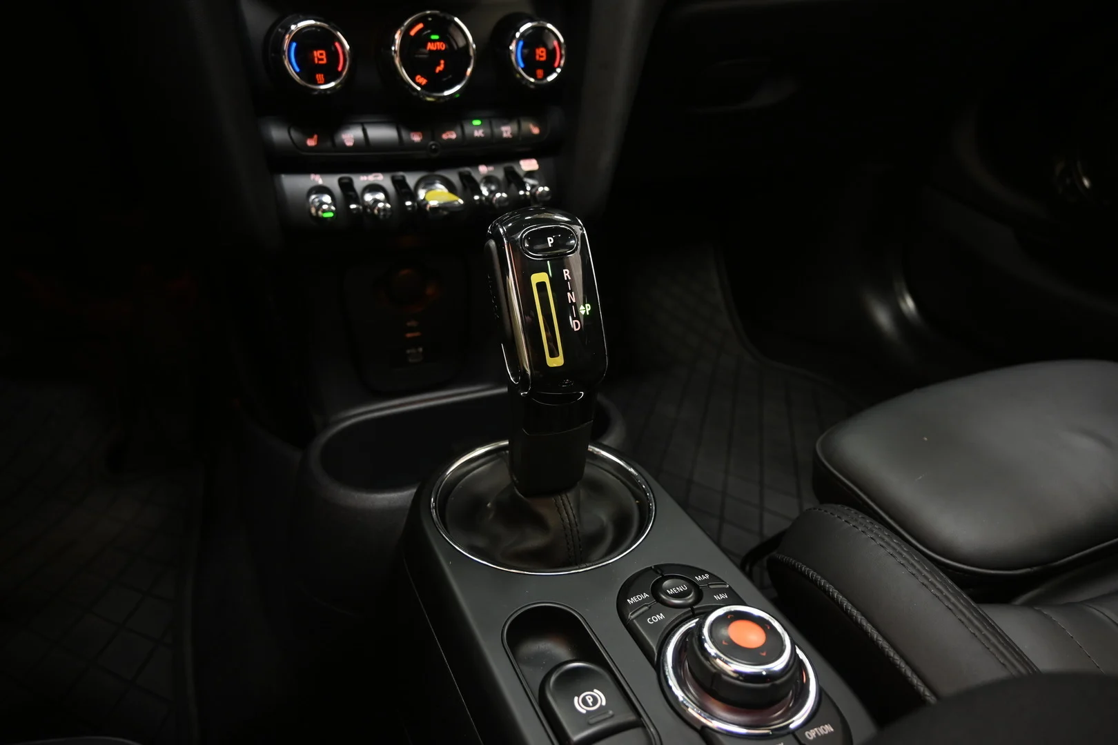 Car Image - 4p5FLpXZ1Z5oF9nHmoewk9