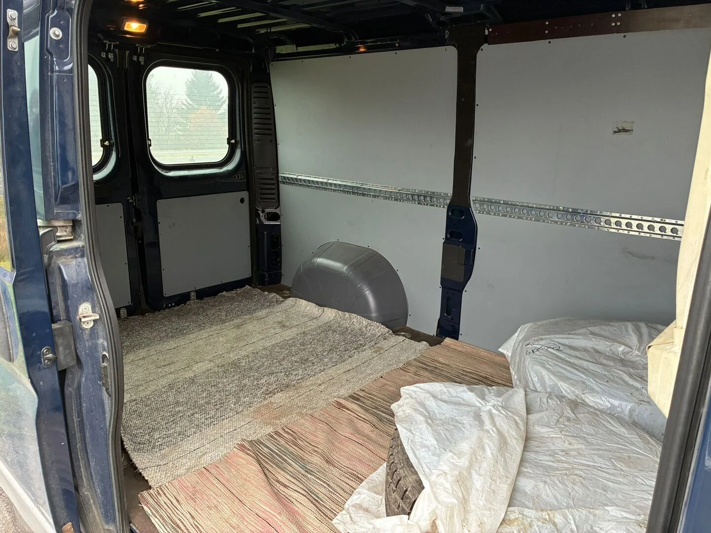 Car Image - k3wvNCVBjjlAqsTti1wq9