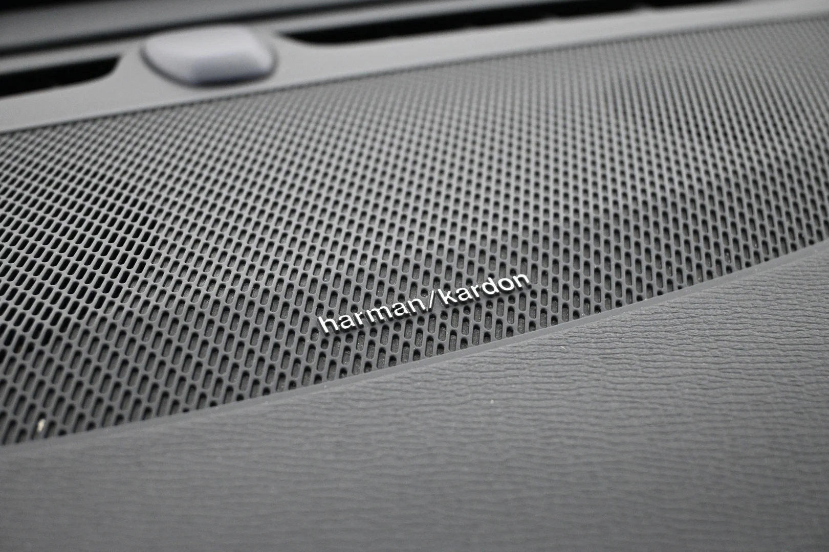 Car Image - 2wcGtNnP1QaBvv7HVQU23D