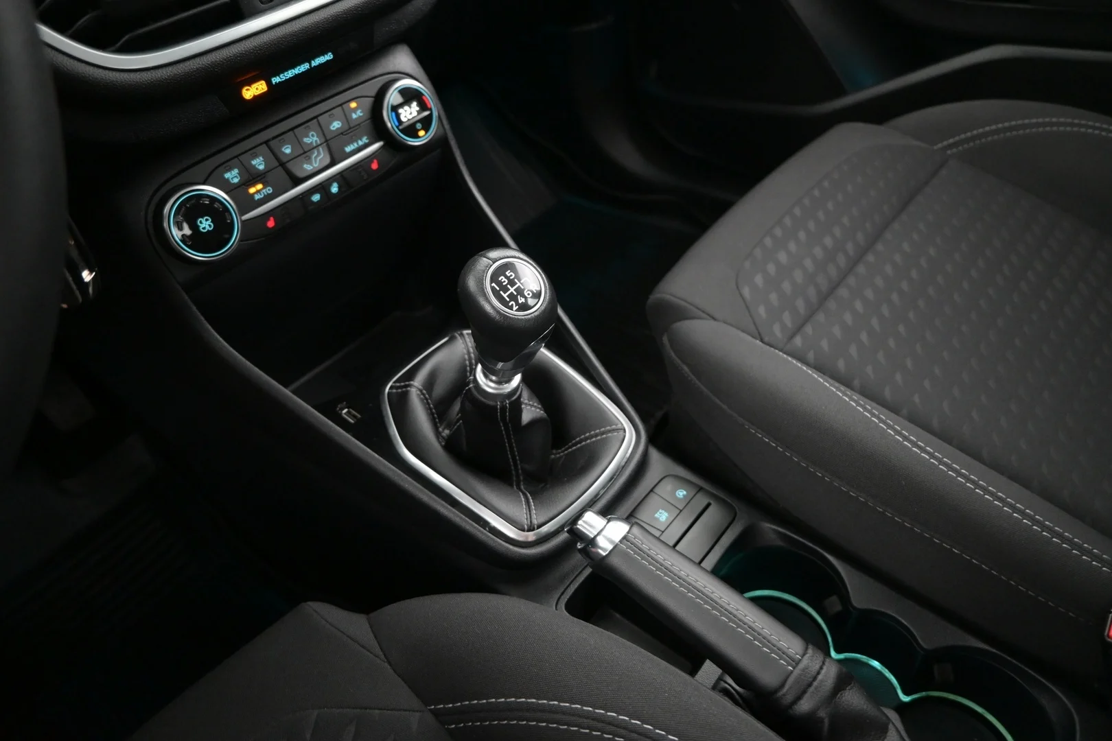 Car Image - 3kl3S4JZmgla30oH1NSD3k