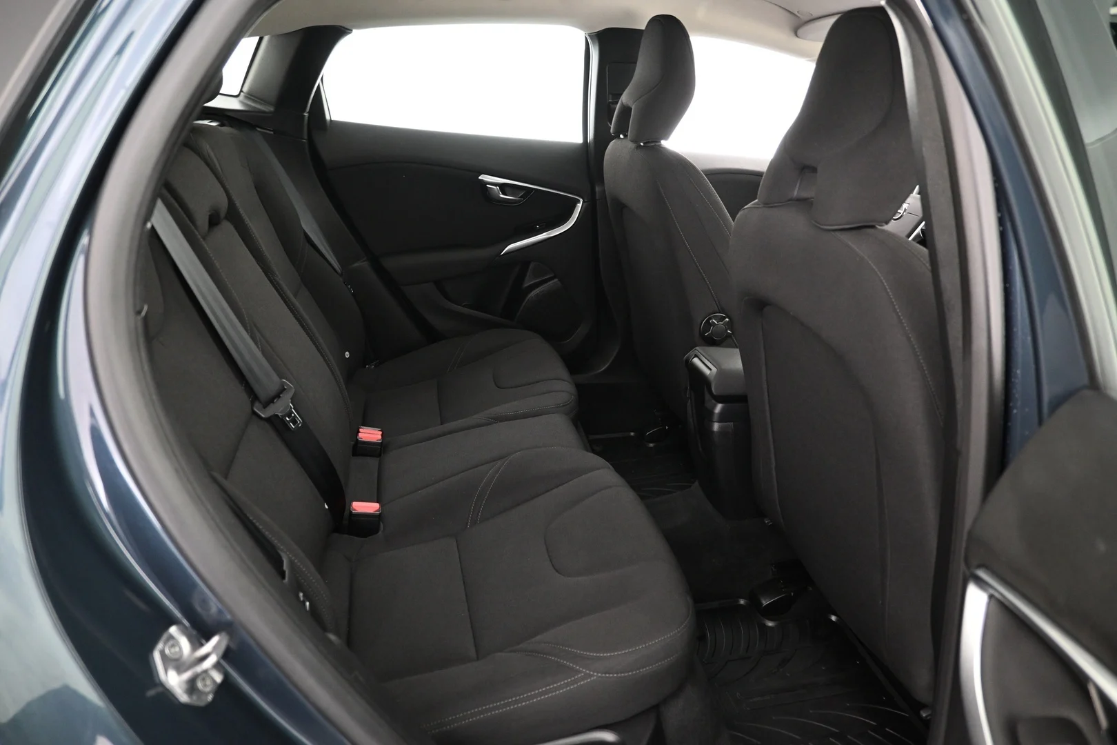 Car Image - 4vKvj6LlbZ8DlOZUPu7u0I