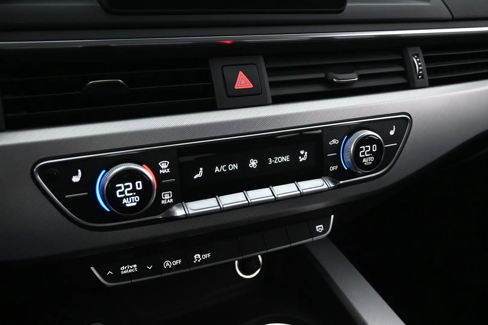 Car Image - 4XCgPPnmjDRQHKhImC2Vqv