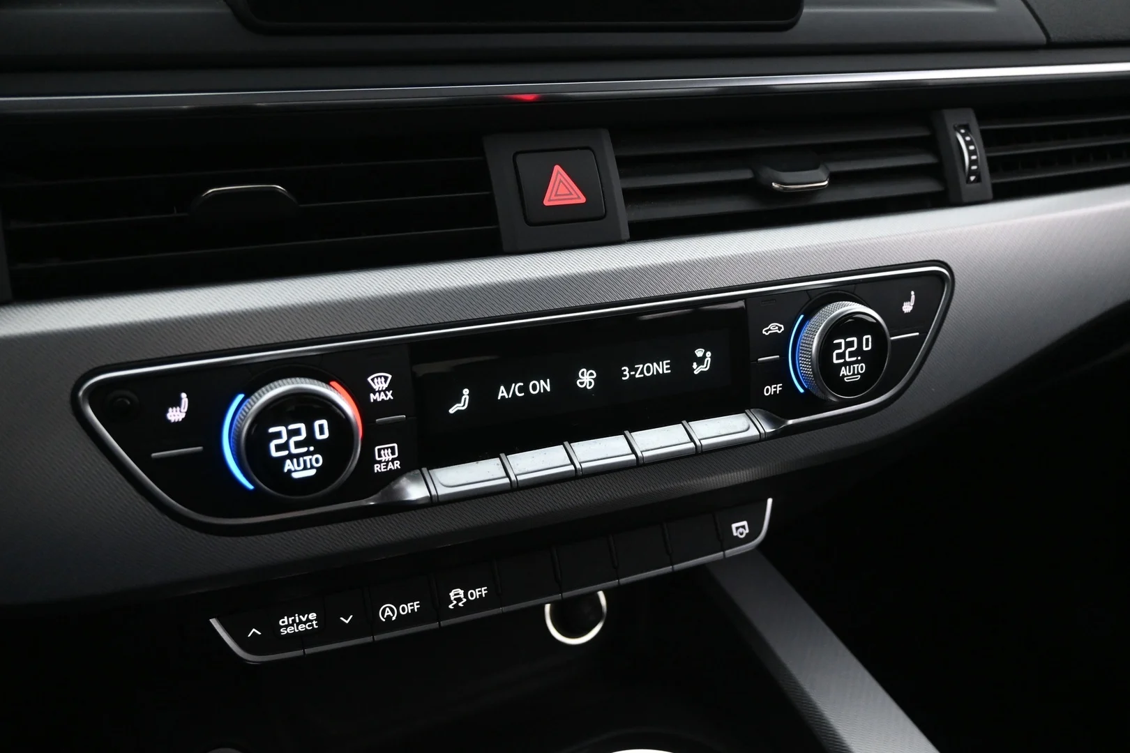 Car Image - 4XCgPPnmjDRQHKhImC2Vqv