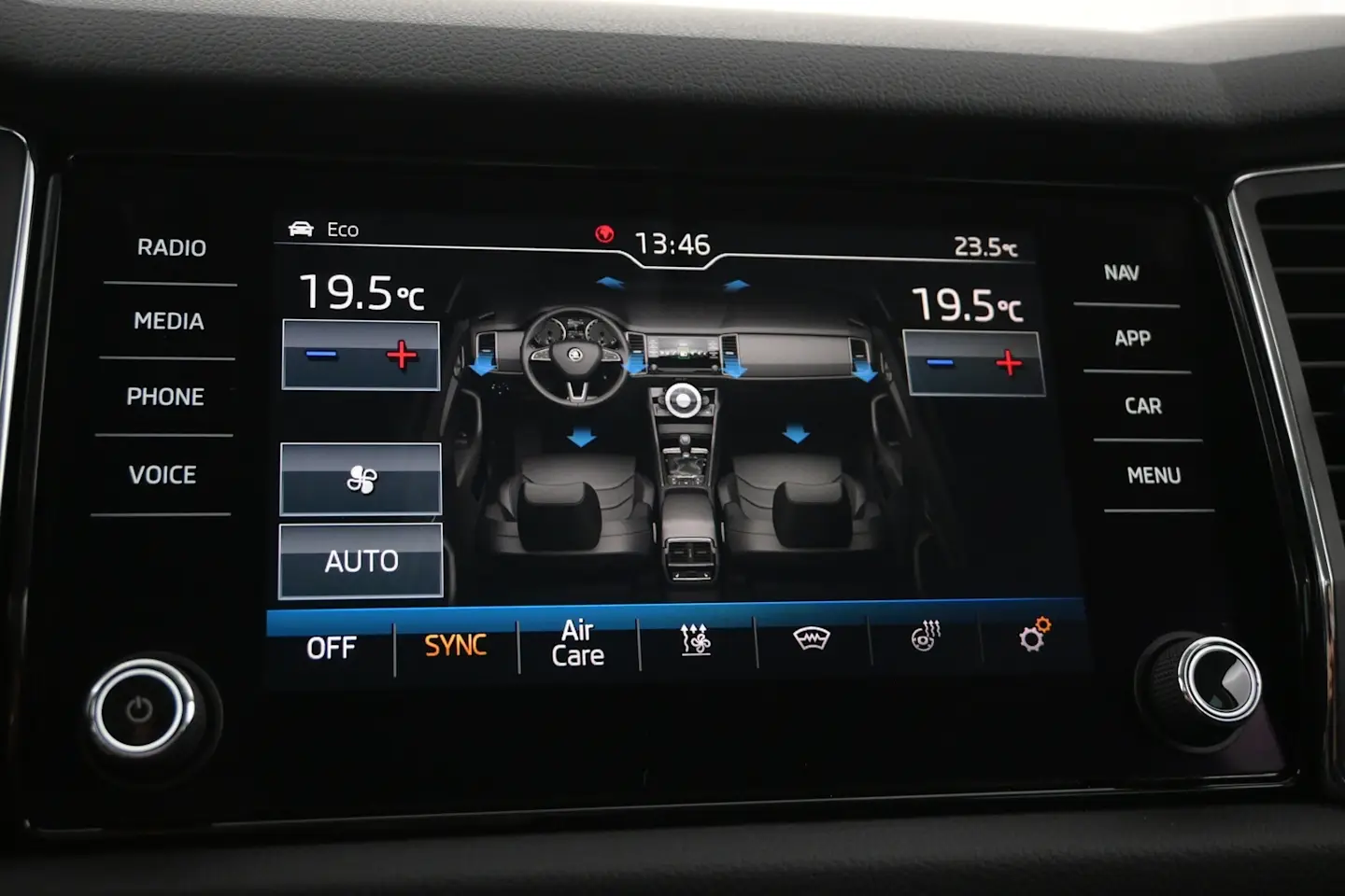 Car Image - 1LJiA0epO5Upkley1L5mEo