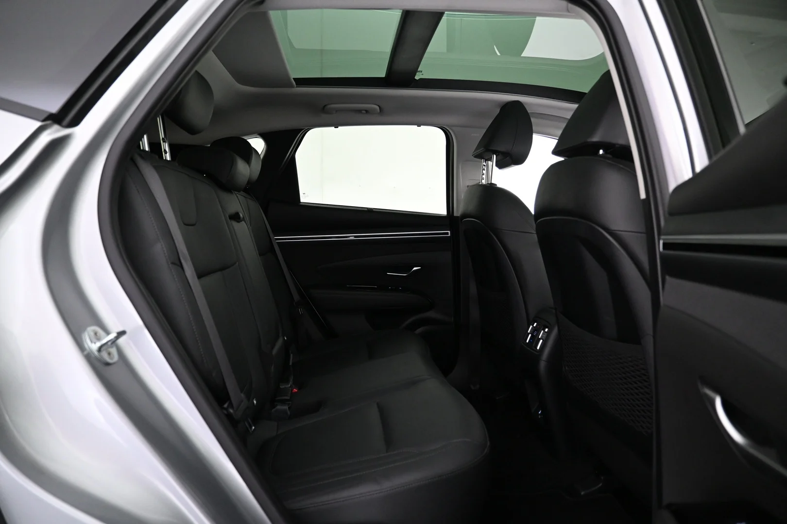 Car Image - 4Fjp7JP9h5wObGq3UMEA6k