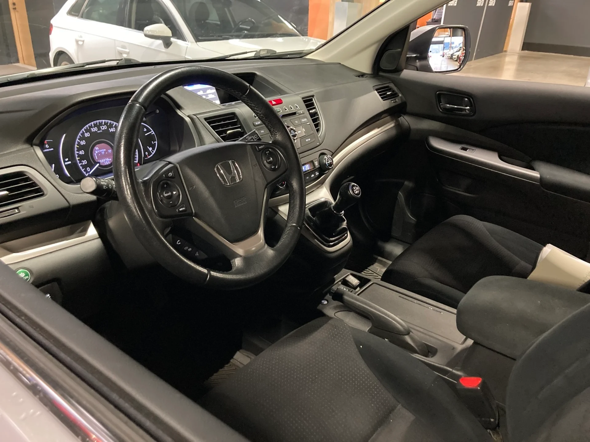 Car Image - 6DpFMOVYAexMEbGnaYQNSo