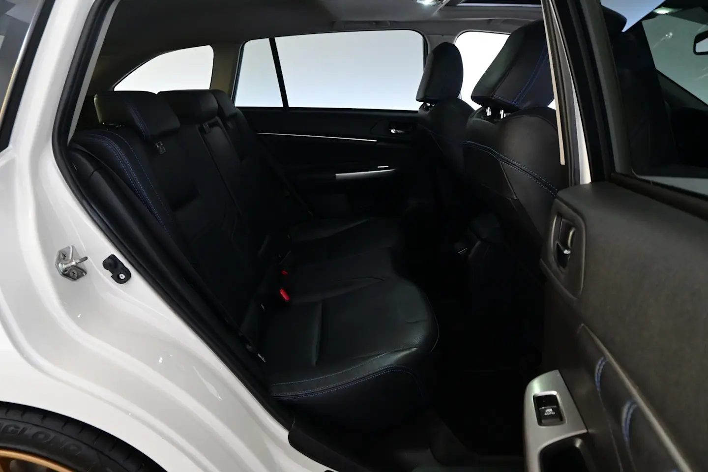 Car Image - 2OQwCNPNxdXx0mzxeiqBCr
