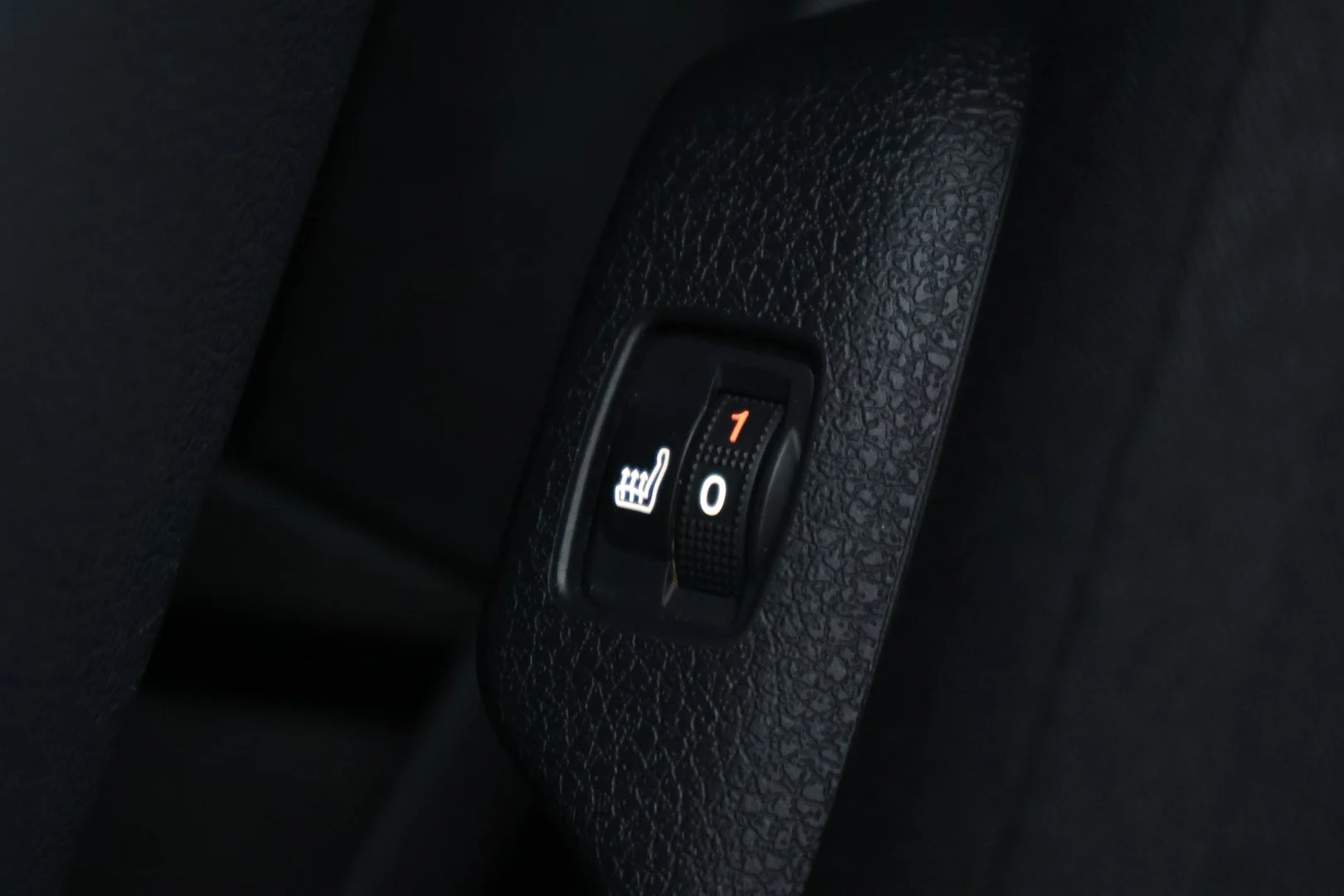 Car Image - 4ZZKWRTVqbOfCGkwo4kORN