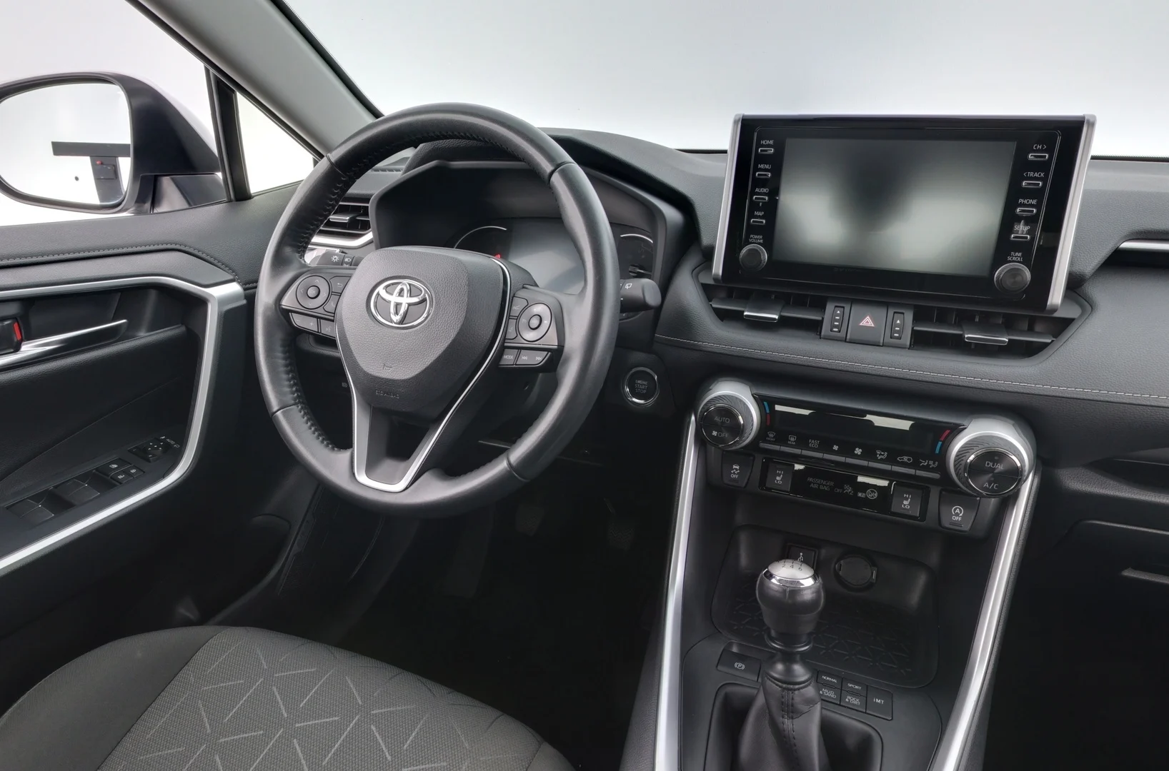 Car Image - 417NgFt0vWb8ajR0AG5YFX