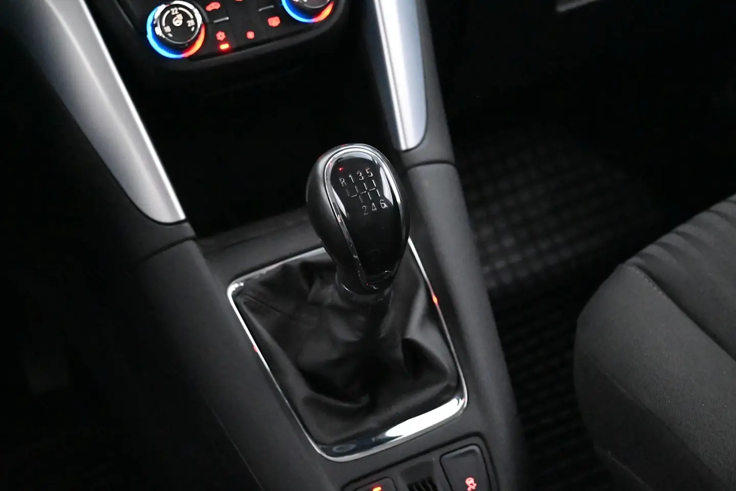 Car Image - 6oUZgapib6ycl7S9mc91xo