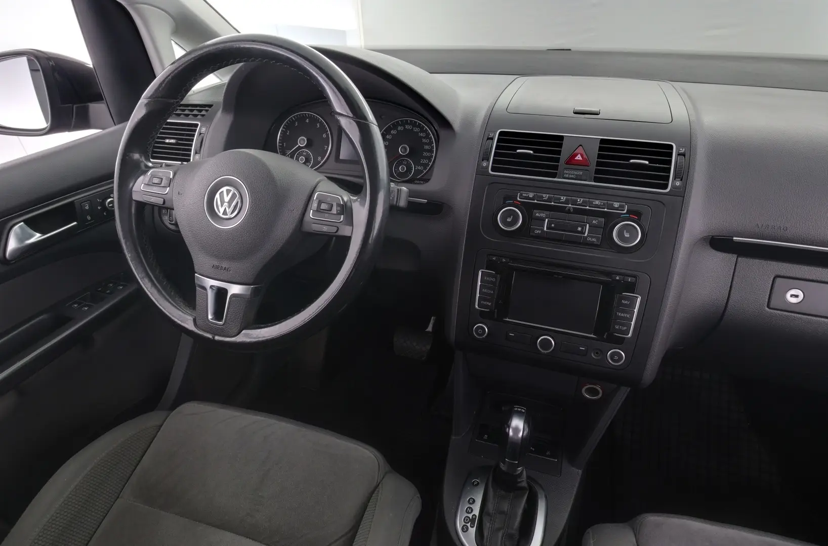 Car Image - 5iwF9HsOgQccPbBMC5xV0p