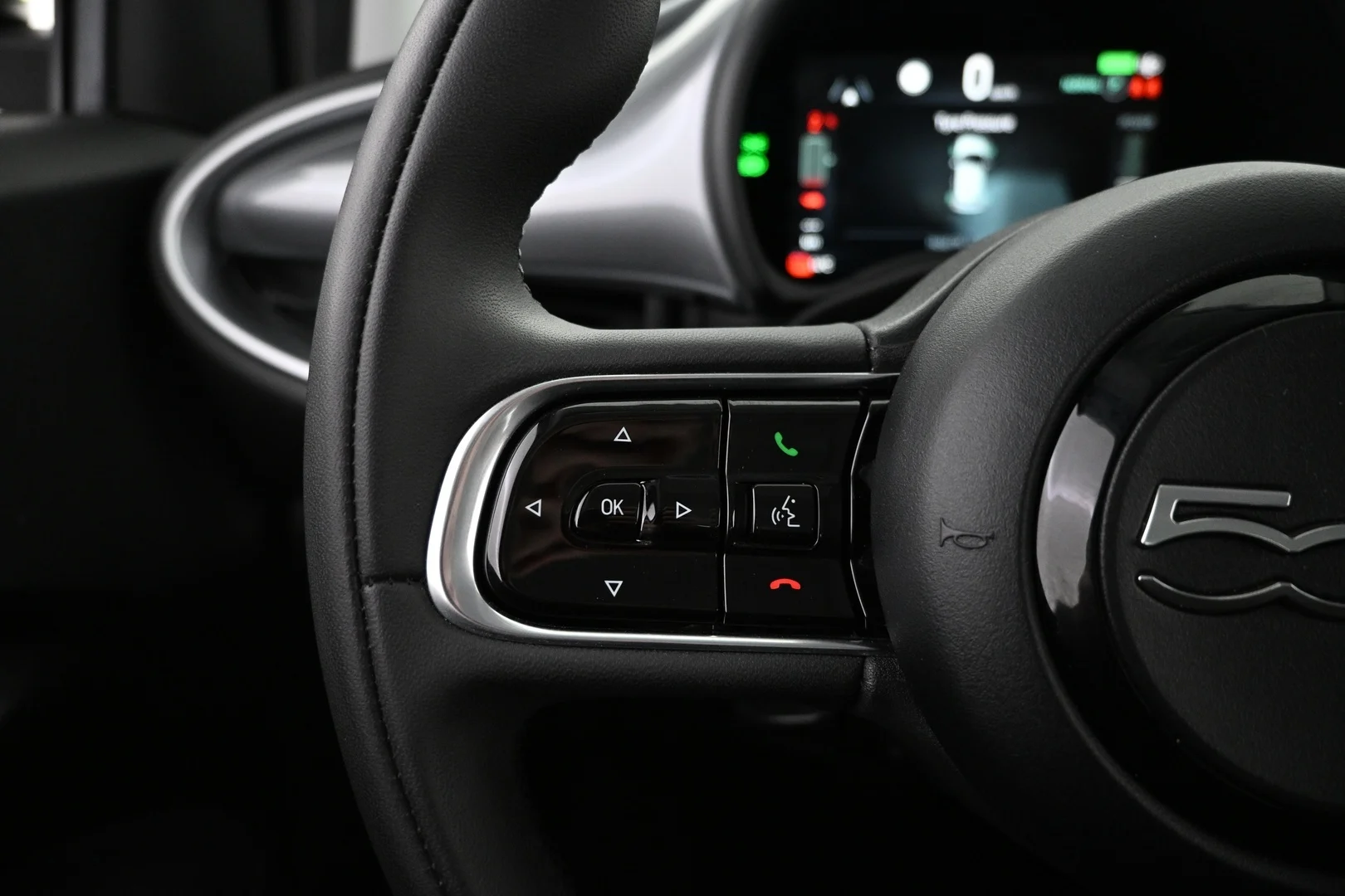 Car Image - 2N2Hk57lom9SKOQlpeJg8y