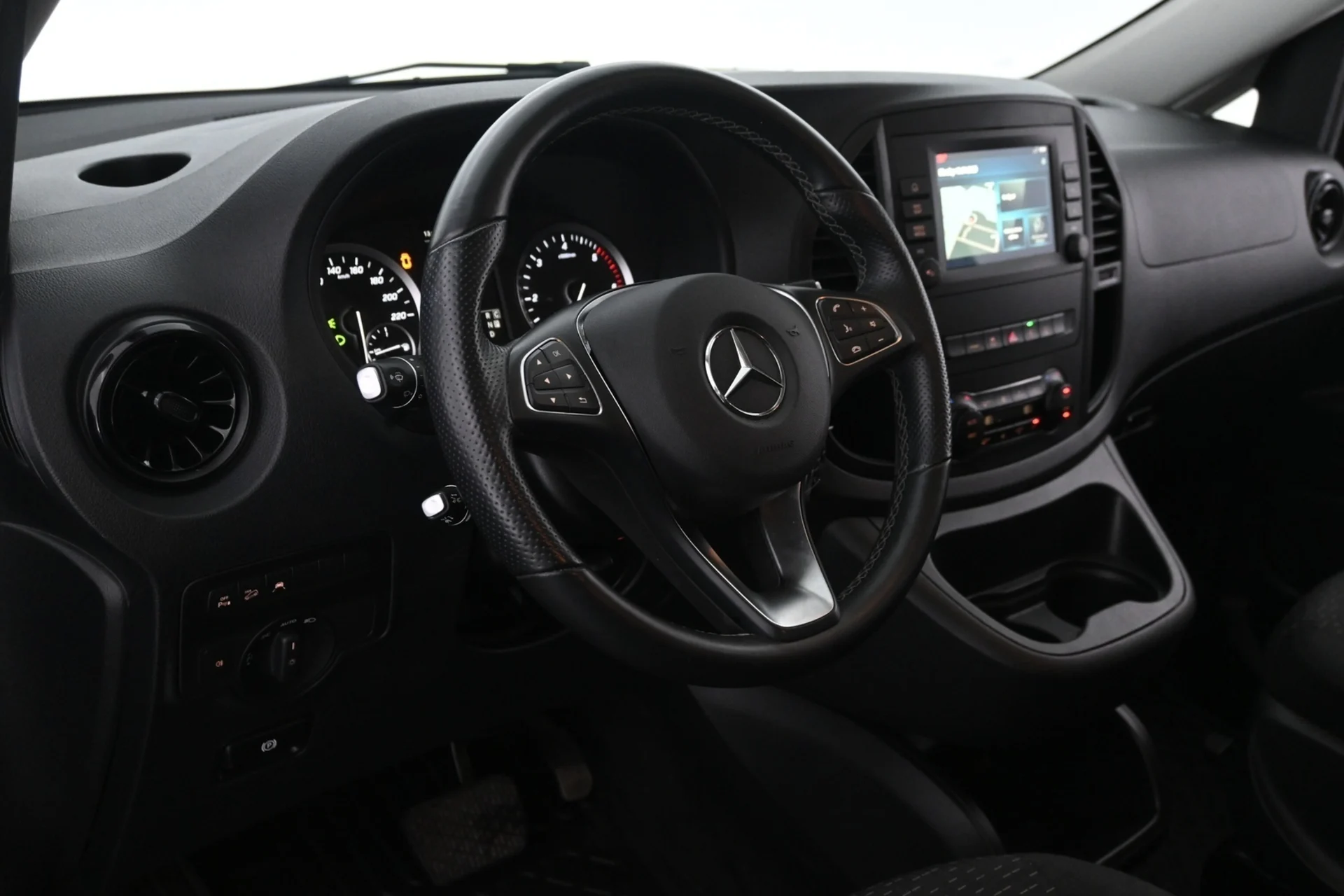 Car Image - 2MbeofKV86Ov2k8qMJU5Tc