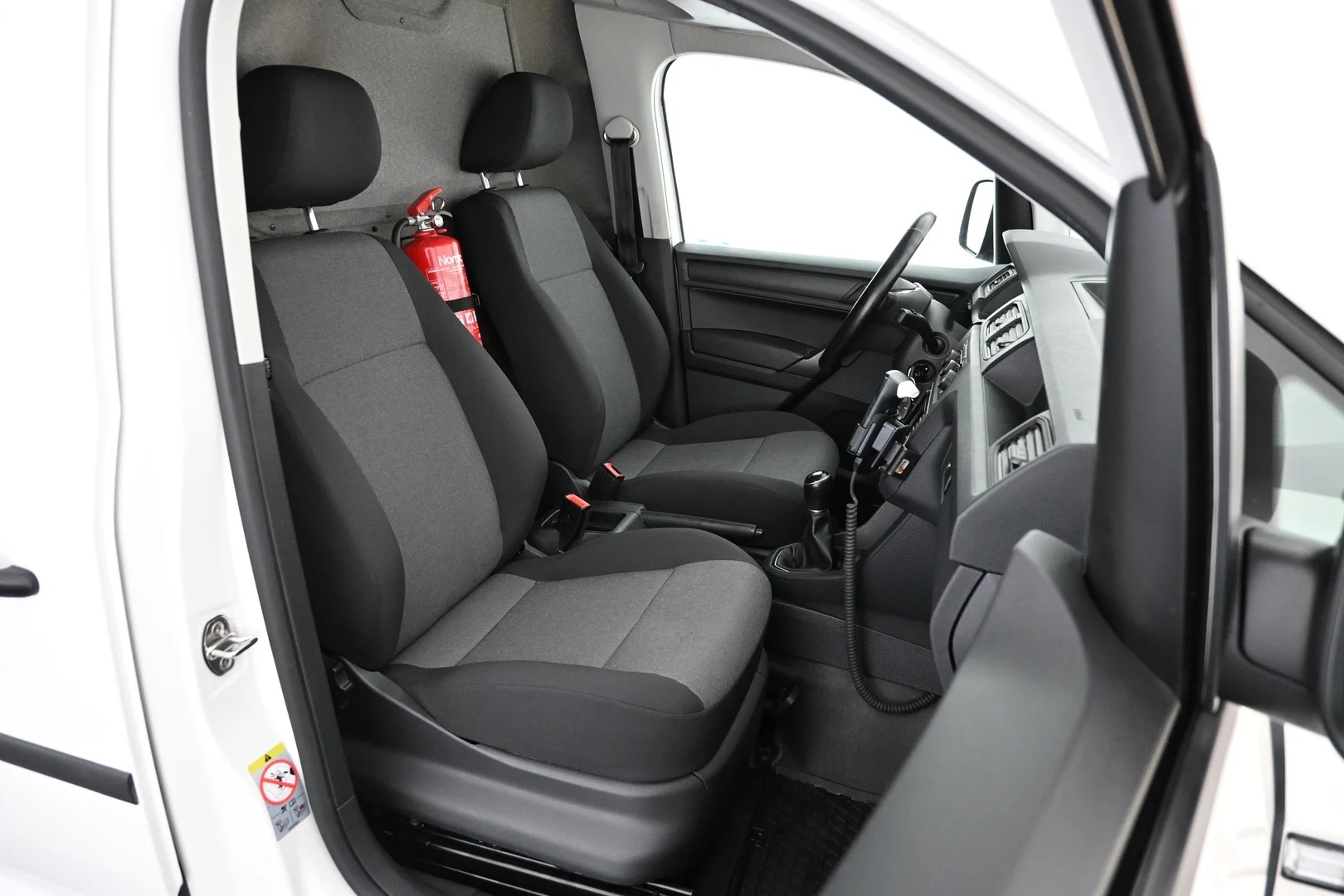 Car Image - 1LmZHb8KYxfqisIl20luKE