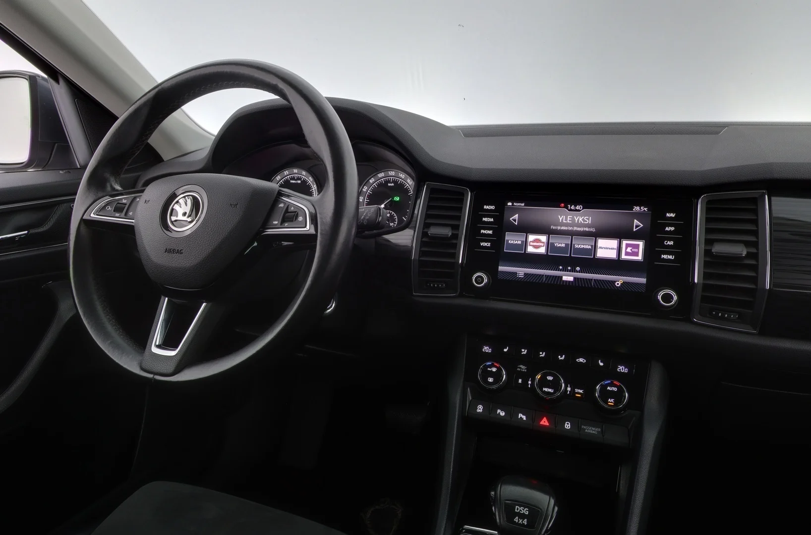 Car Image - 6JUzSTD5EVCjE8EFBwcZnj