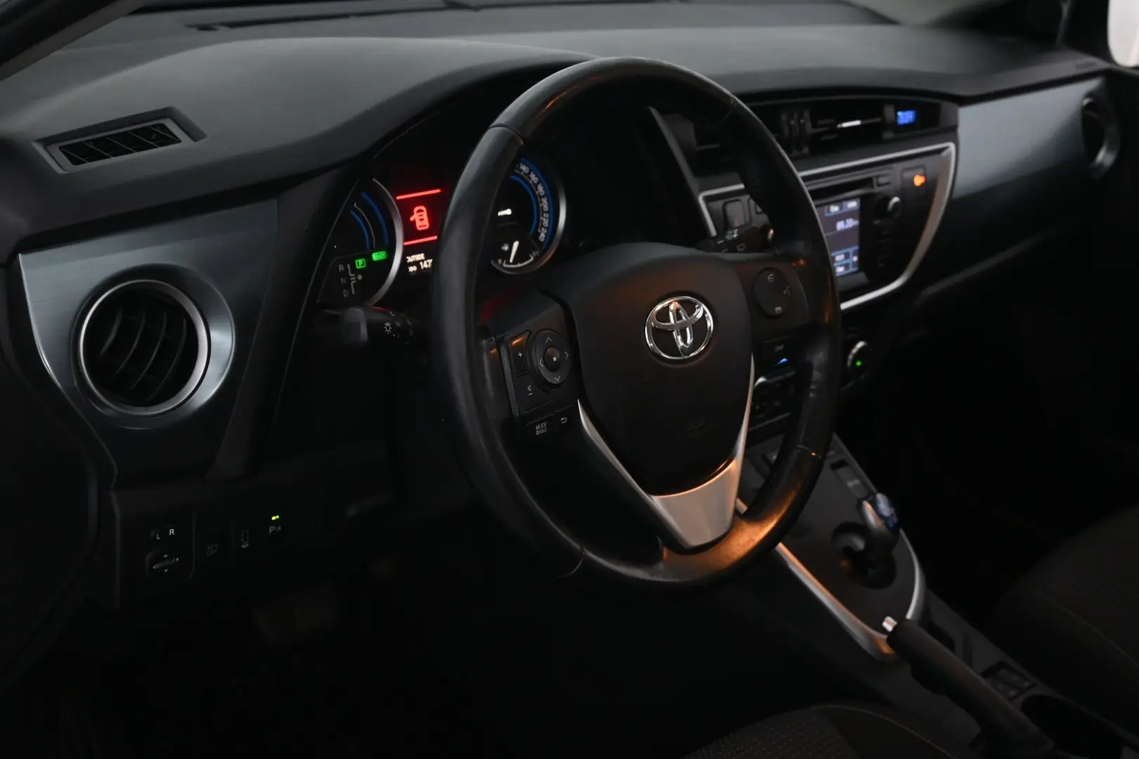 Car Image - 5LCSmJhfE3urabxKnWTZrY