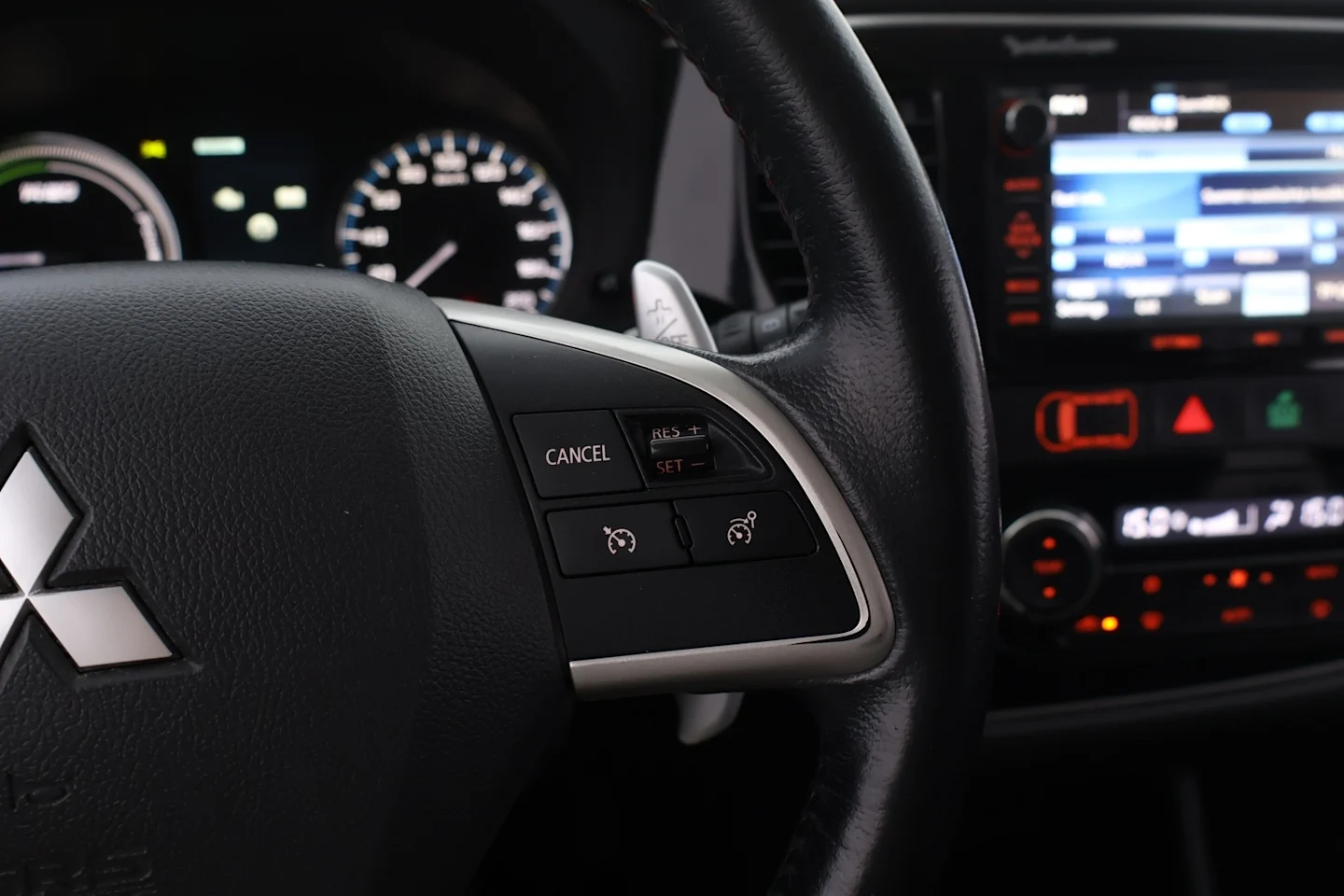 Car Image - 3VEF4OZ1x4s1LlEm6kTfkE