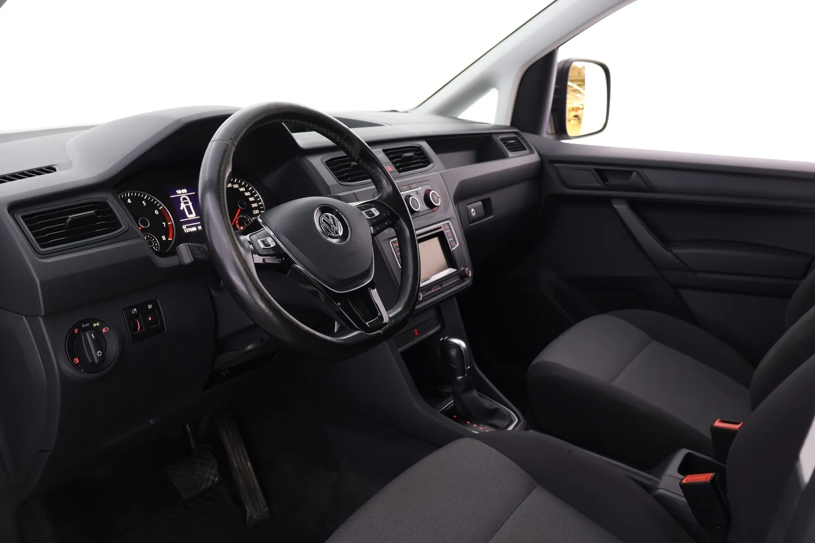 Car Image - 2J6aI0NGNHKULYO73mdVSn