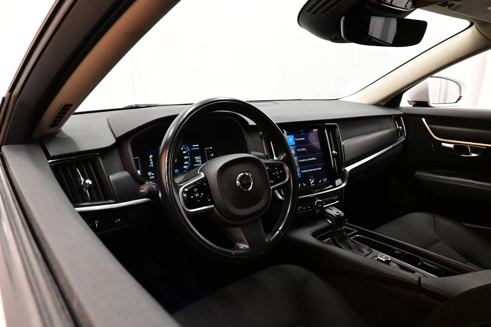 Car Image - 1hKVfHFJvpkeqM7J2w7Dgq