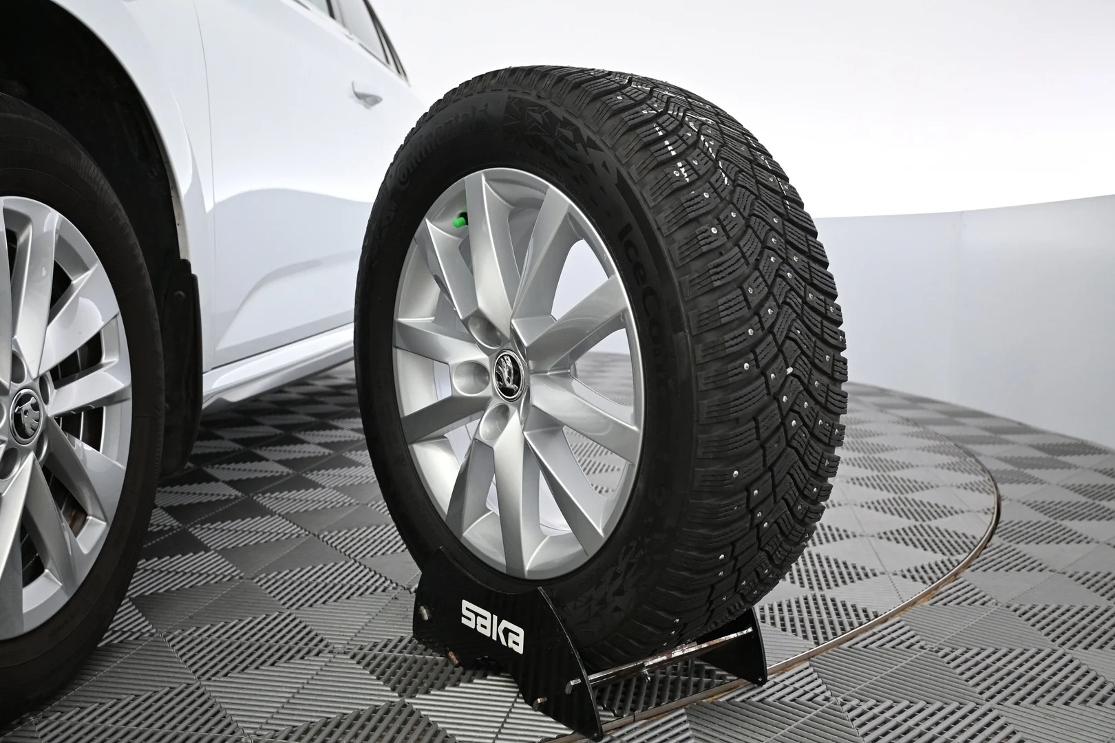Car Image - 37KllYDqTfi5yZsFO46GZ7