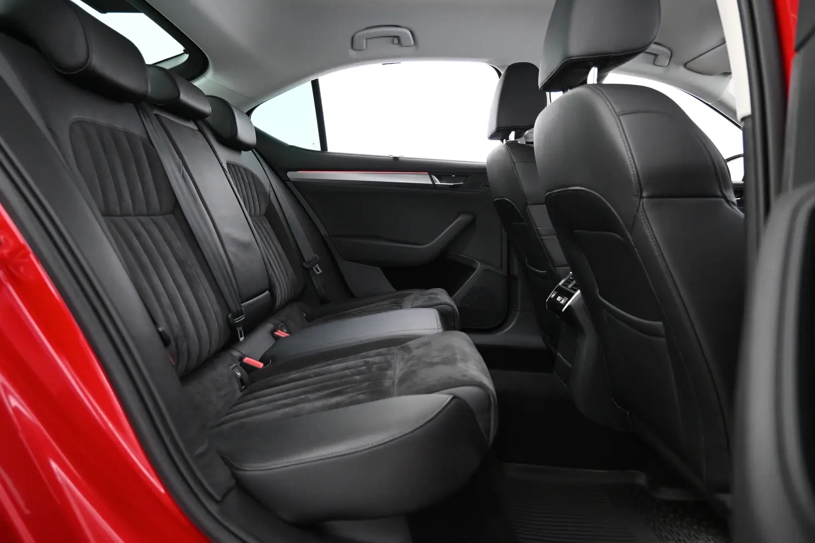 Car Image - 2makSHNptyqUQ5RtyQS1ZI