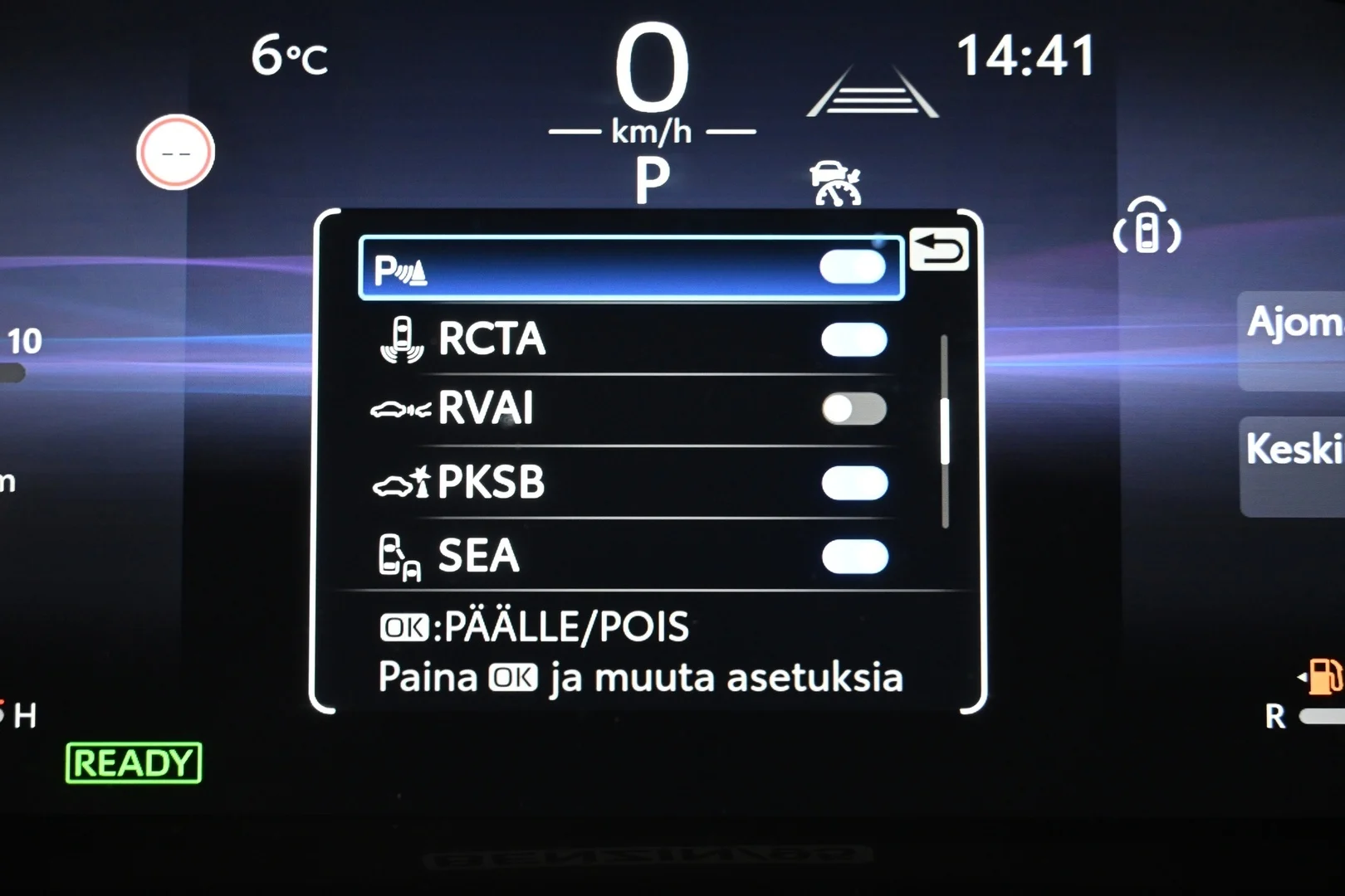 Car Image - 1vZUpPovSojF1xM1gdrq2u