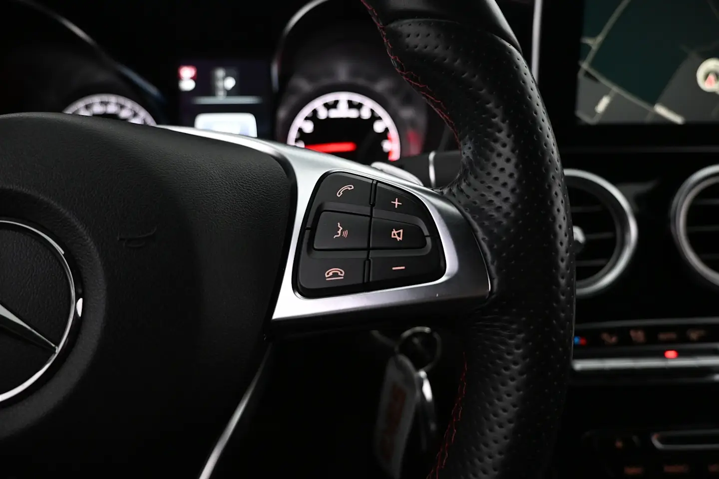 Car Image - ghV4Pdp4vPHql7ponLNp7