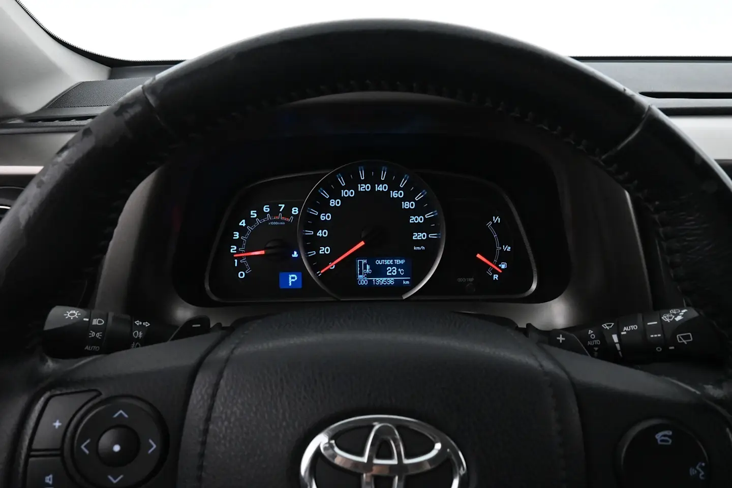 Car Image - 28kZPGOZOyXqq6amRKZOvq