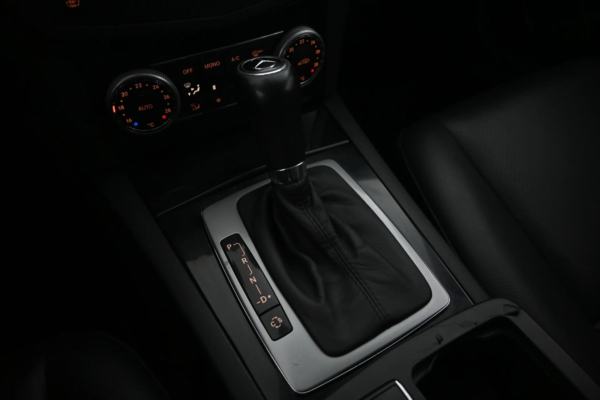 Car Image - 5jgRYLyCA4imaOyyyJP0B