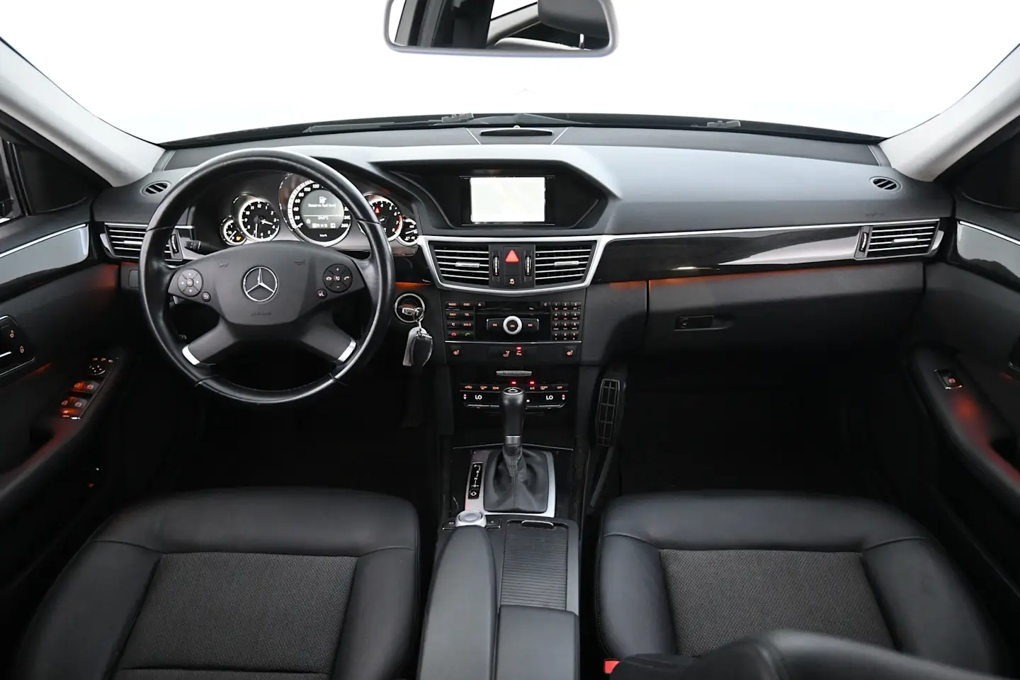 Car Image - 7AS4hl8crxrocmSxdRVA0N