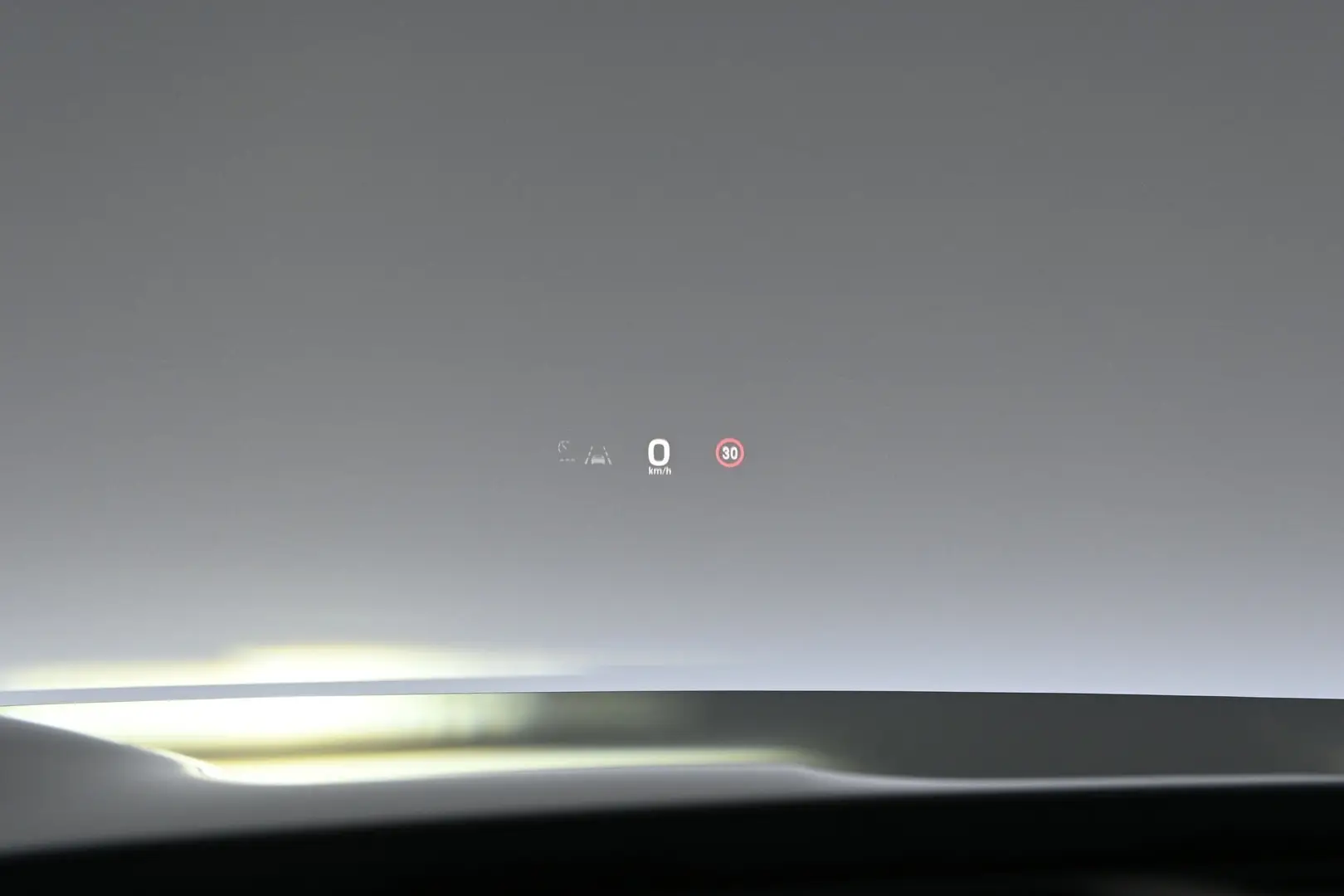 Car Image - 4uY5WbQ9vhCOGH11Rush32