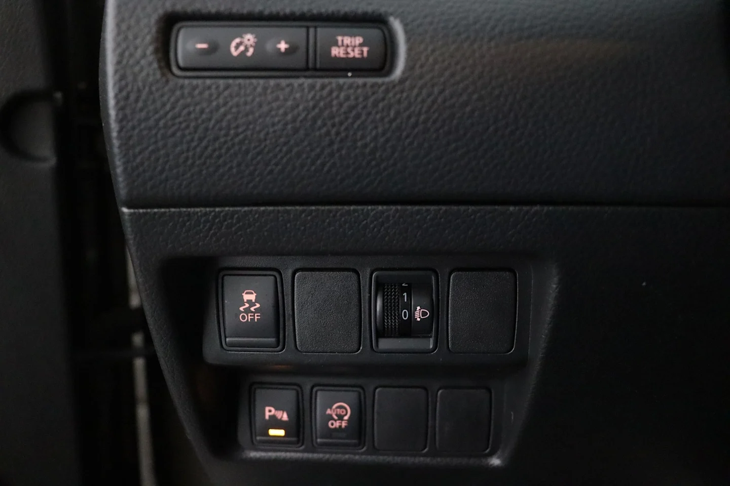 Car Image - 3Hs2nZoUeILBt8pUlAzxw8